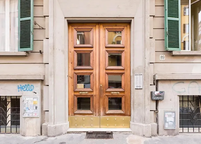 Warm Flat Near The Vatican